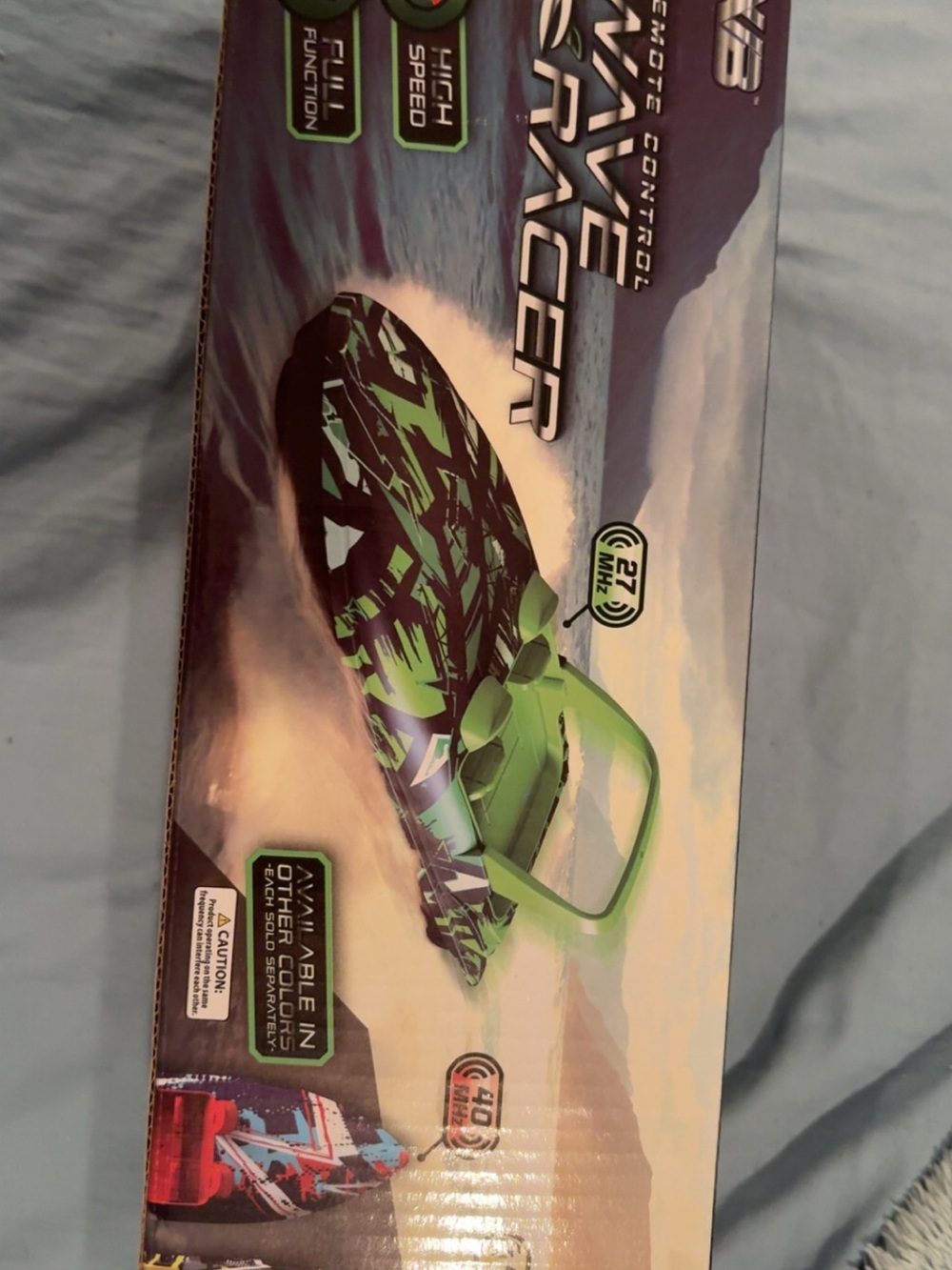 Wave Racer Remote Control Boat - Green Camo - Picture 4 of 4